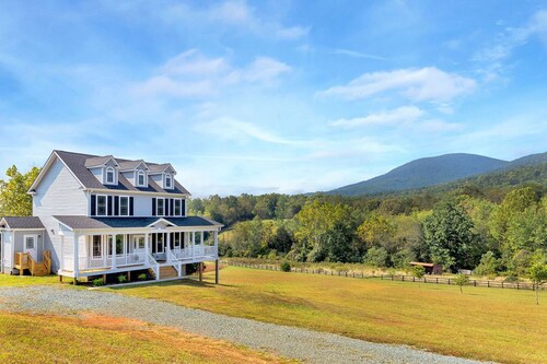 Clean family-friendly 3br for getaways/staycations