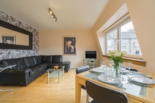 Rose Street Apartment City Centre
