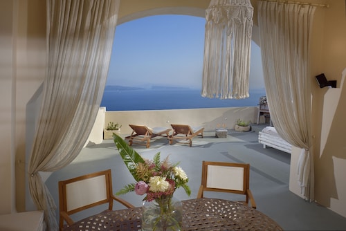 The A Collection, Oia by K&K