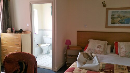 INCREDIBLE Ocean View - The Youghal