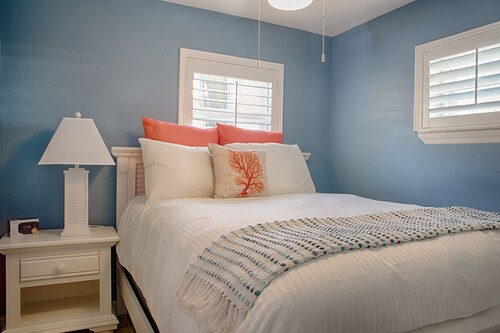 Coco Sands Beachside Cottages