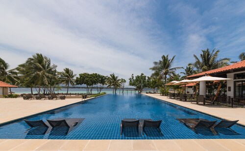 Dusit Thani Lubi Plantation Resort