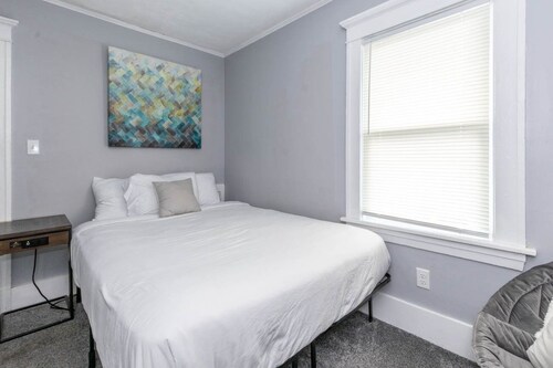Buffalo/Niagara Falls Home