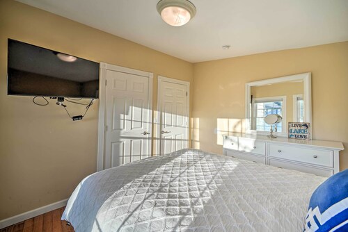 Charming Diamond Point Escape w/ BBQ & Fire Pit!