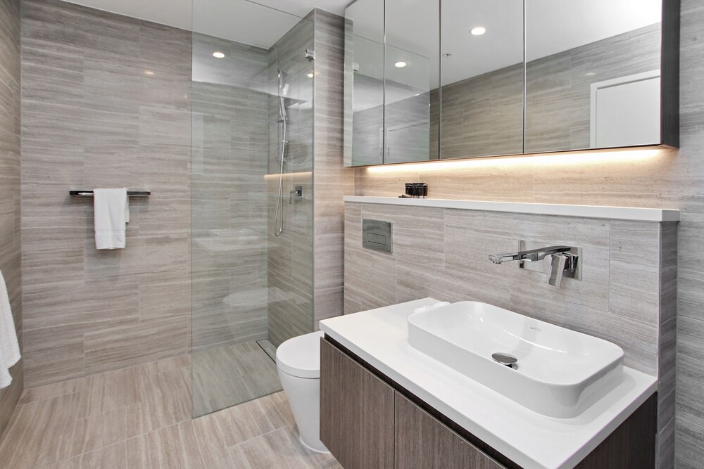 Two Bedroom Double Storey Apartment - Bathroom