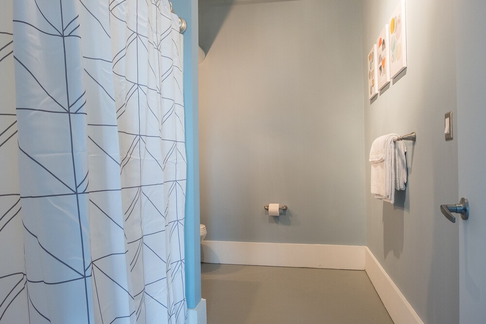 Classic Apartment, 1 Bedroom, Non Smoking, City View - Bathroom