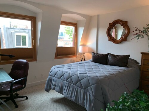 Long term stay near Georgetown University