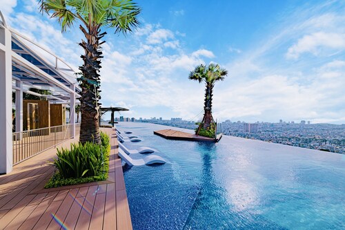 La Vela Saigon Hotel