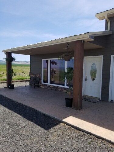 Quiet Country Retreat