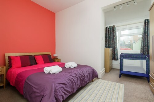 Creg Malin View - an apartment that sleeps 4 guests in 2 bedrooms