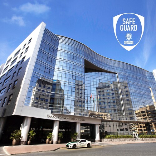 Grand Cosmopolitan Hotel