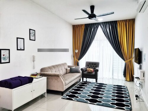 Del's Guesthouse