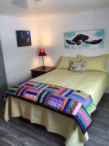 Salt Harbour Cottage