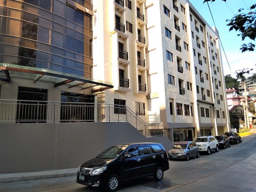 A brand new, elegant & fully furnished 1BR unit in Baguio Metropolis.