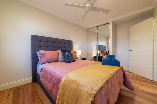 This house is a 3 bedroom(s), 2 bathrooms, located in Greenmount, Western Australia.