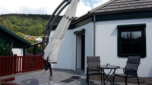VivaNatura Ferienhaus am Nationalpark Eifel direkt am Rursee (Obersee)