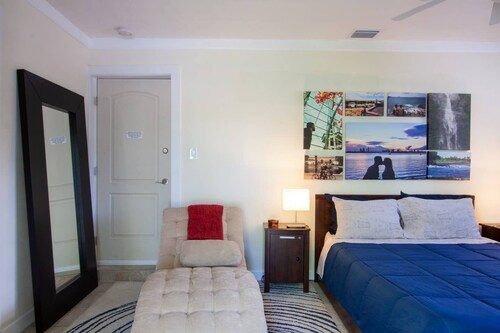 Bright & Light Modern Beachy Studio