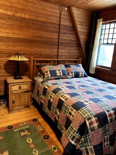 Rustic, Charming & Convenient Private Group Accommodations