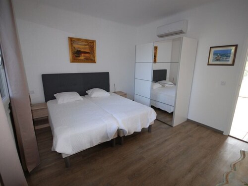 Appartement avec superbe vue mer à 200m de la plage et 10mn de Porticcio