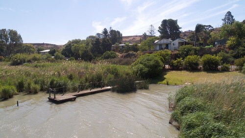 LAGOON VIEW COTTAGE - MANNUM