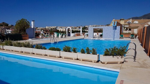 Pueblo Evita Resort 2 dormitorios en Benalmádena cerca de todo