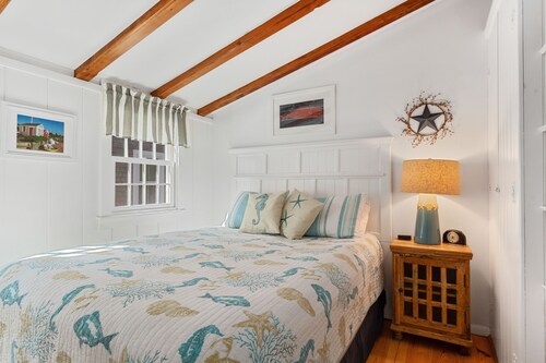 Old Village - The Windmill Cottage! Walk to Beach & Town!
