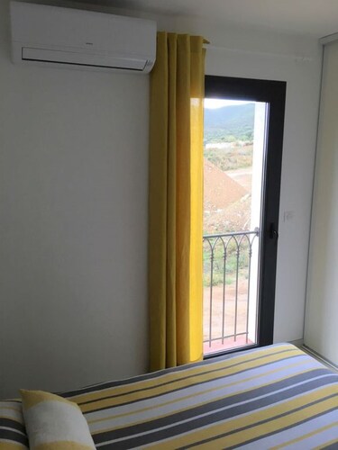 Villa 3 chambres de grand confort à 500 mètres de la plage de LOZARI