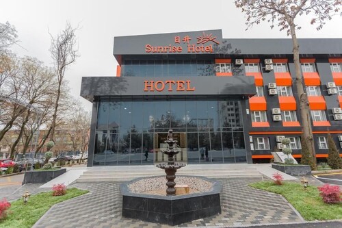 Sunrise Hotel