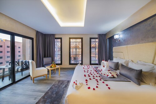 STARS HOTEL