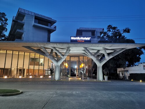 MonByHotels