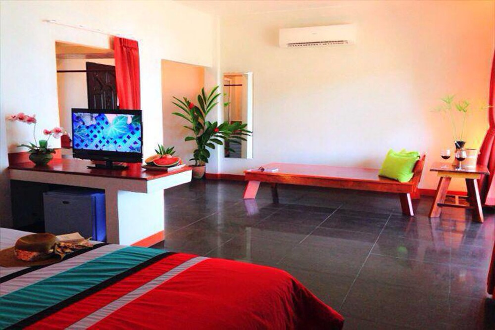 Guestroom