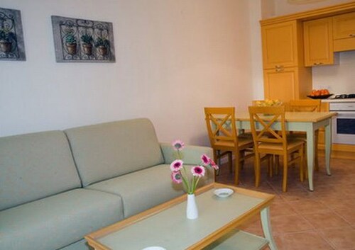Apartment, Kitchen (2 pax) - Living Area
