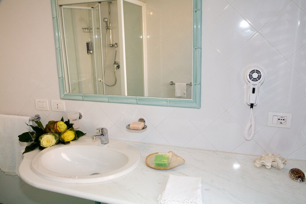 Apartment, Kitchen (2 pax) - Bathroom