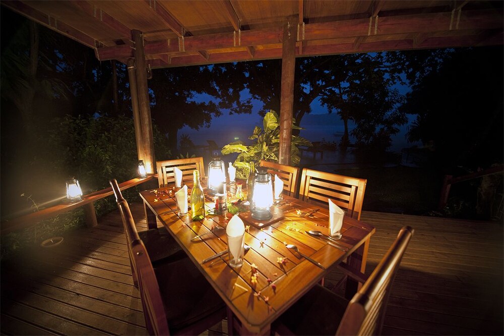 Family Dining