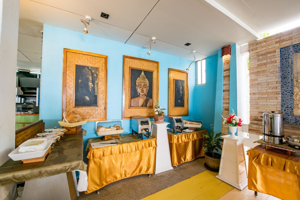 Salle de petit-déjeuner