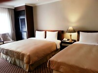 Standard Triple Room (With Window)