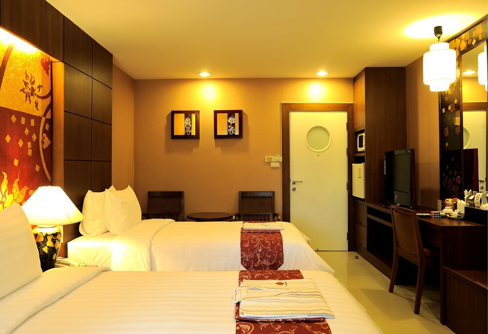 Deluxe Twin Room - Guestroom