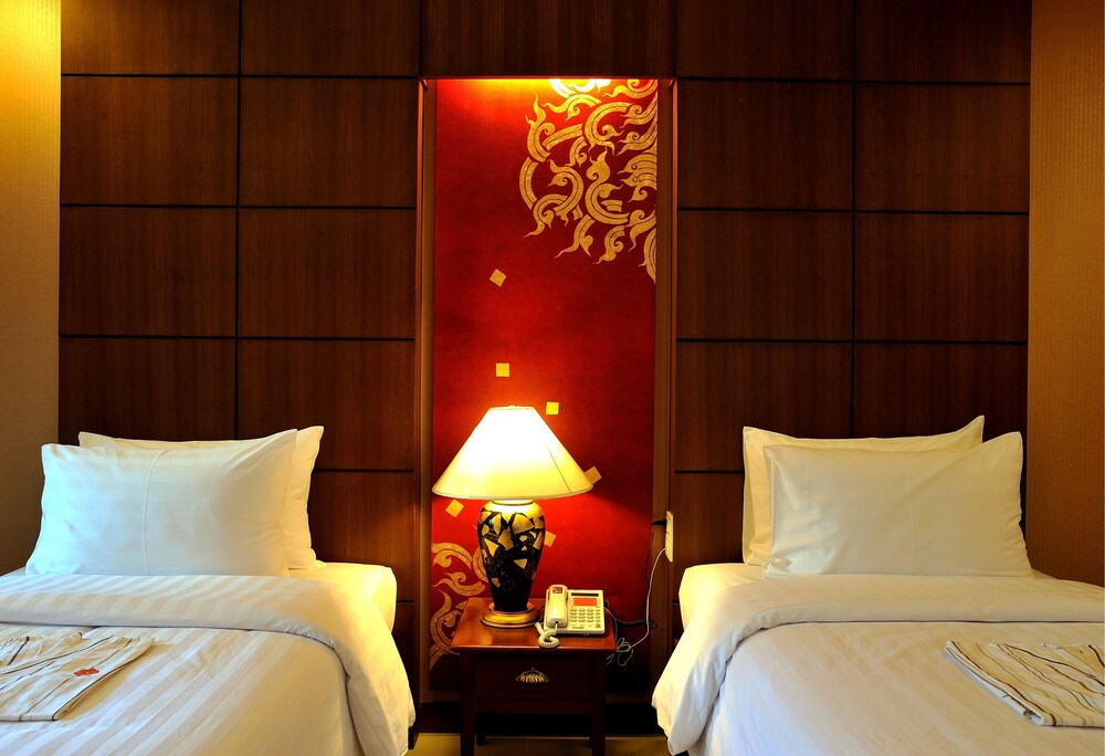 Deluxe Twin Room - Guestroom