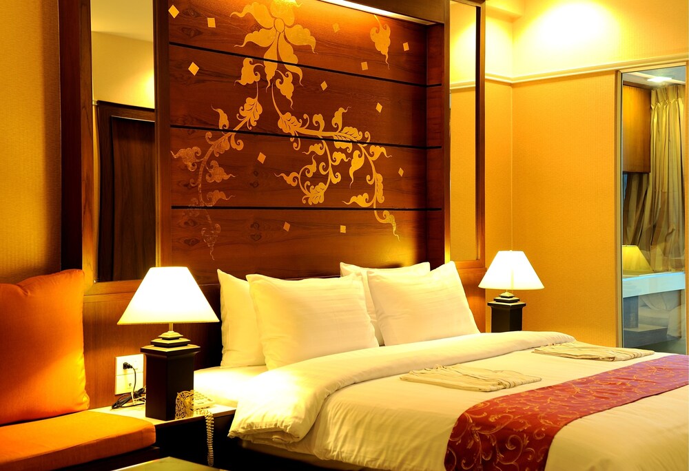 Deluxe Double Room, 1 King Bed - Guestroom