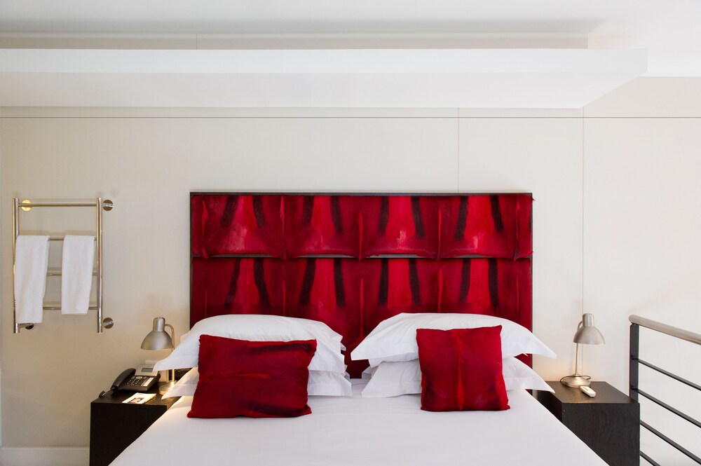 Guestroom