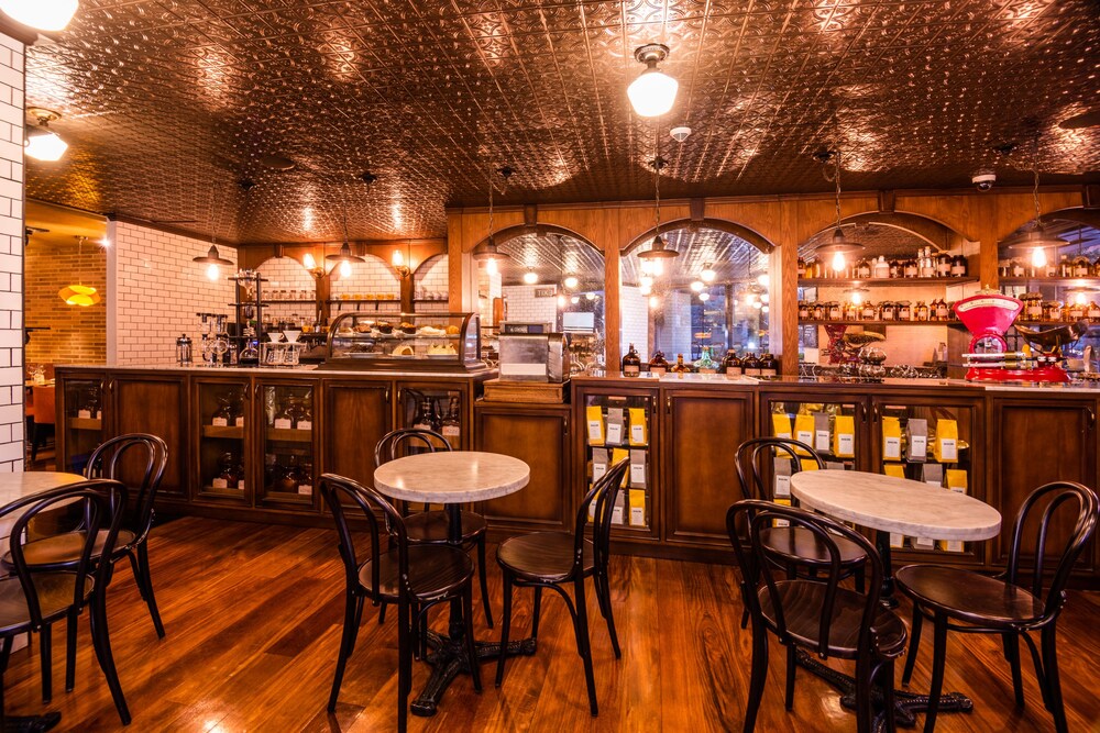 Coffee Shop