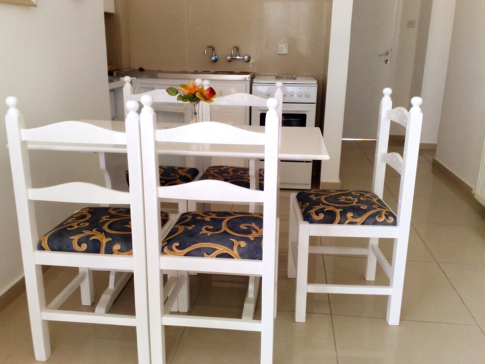 Apartment, 1 Bedroom - In-Room Dining