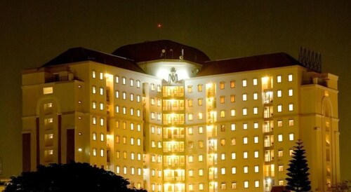 Hotel Front - Evening/Night
