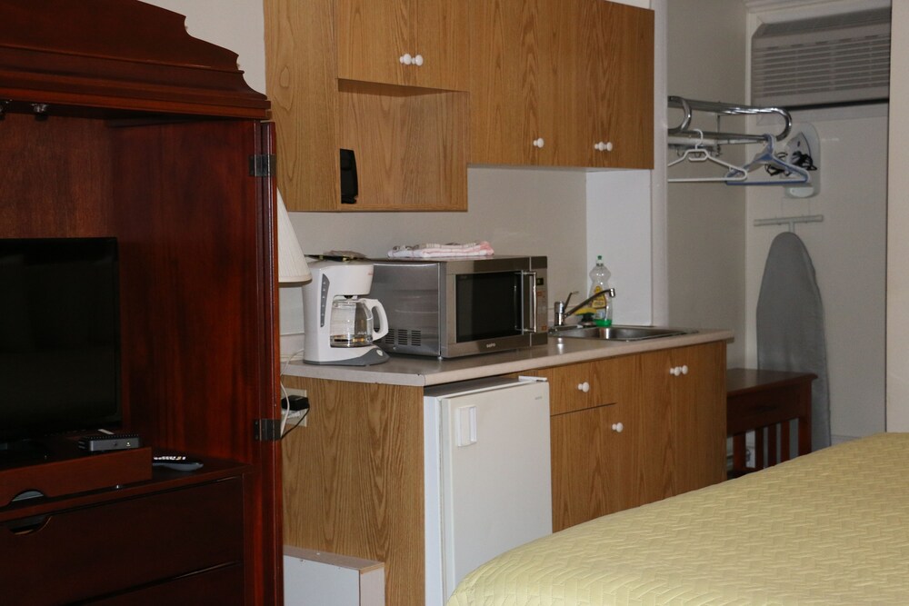 In-Room Kitchenette
