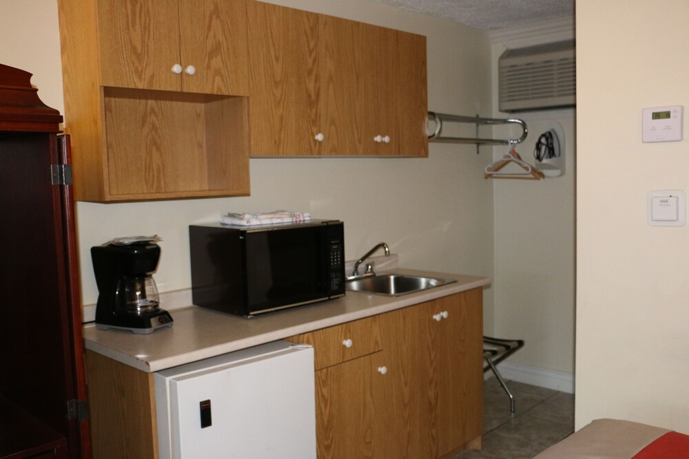 In-Room Kitchenette