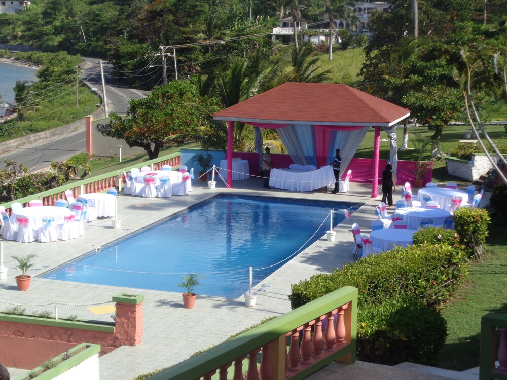 Outdoor Banquet Area