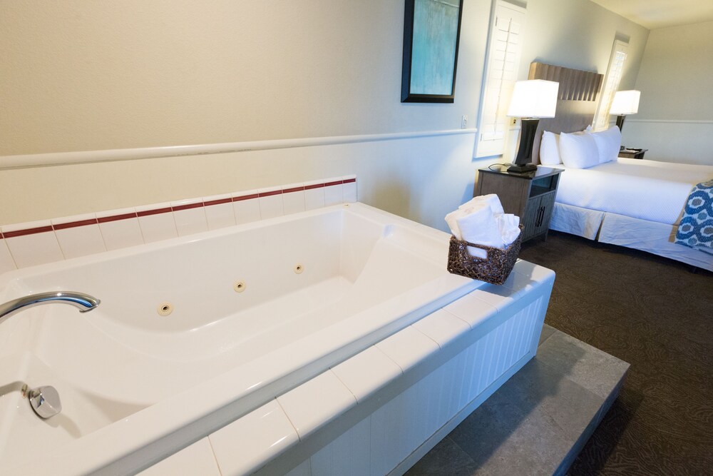 Jetted Tub