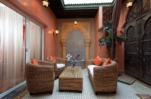 Art Palace Suites & Spa - Châteaux & Hôtels Collection