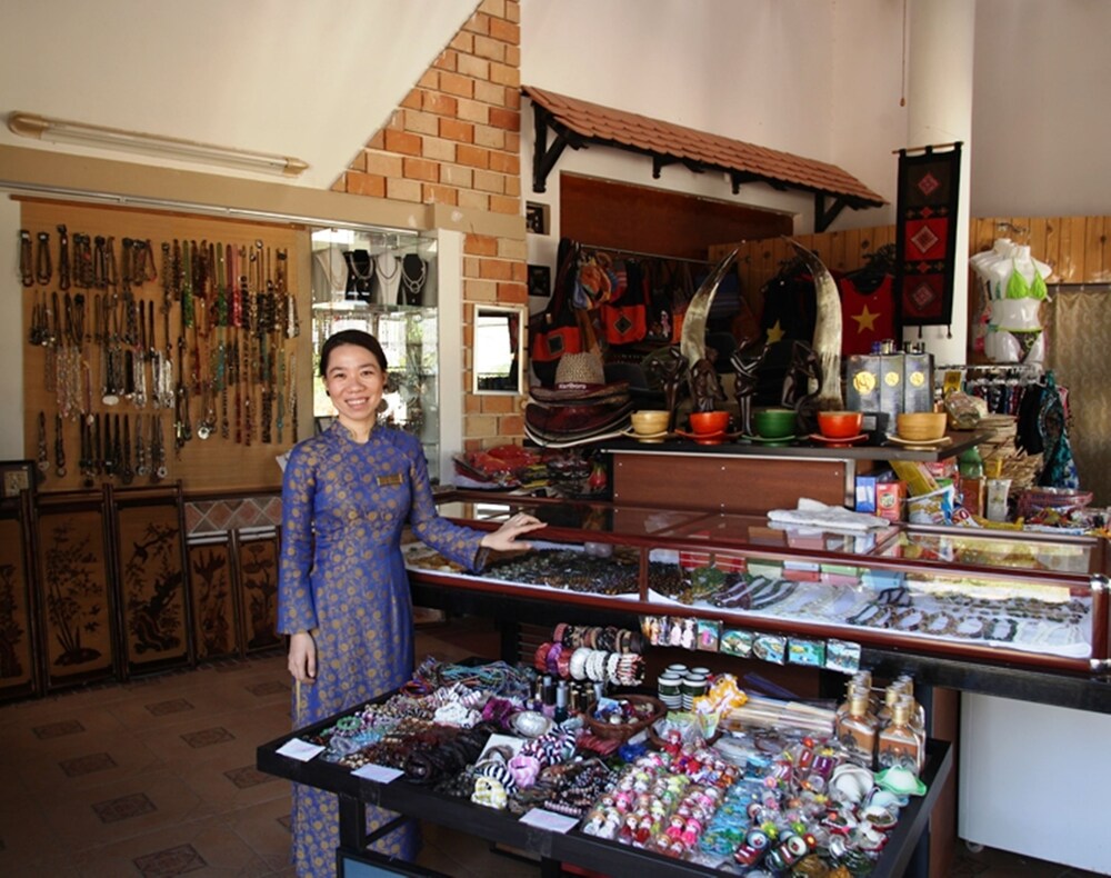 Gift Shop