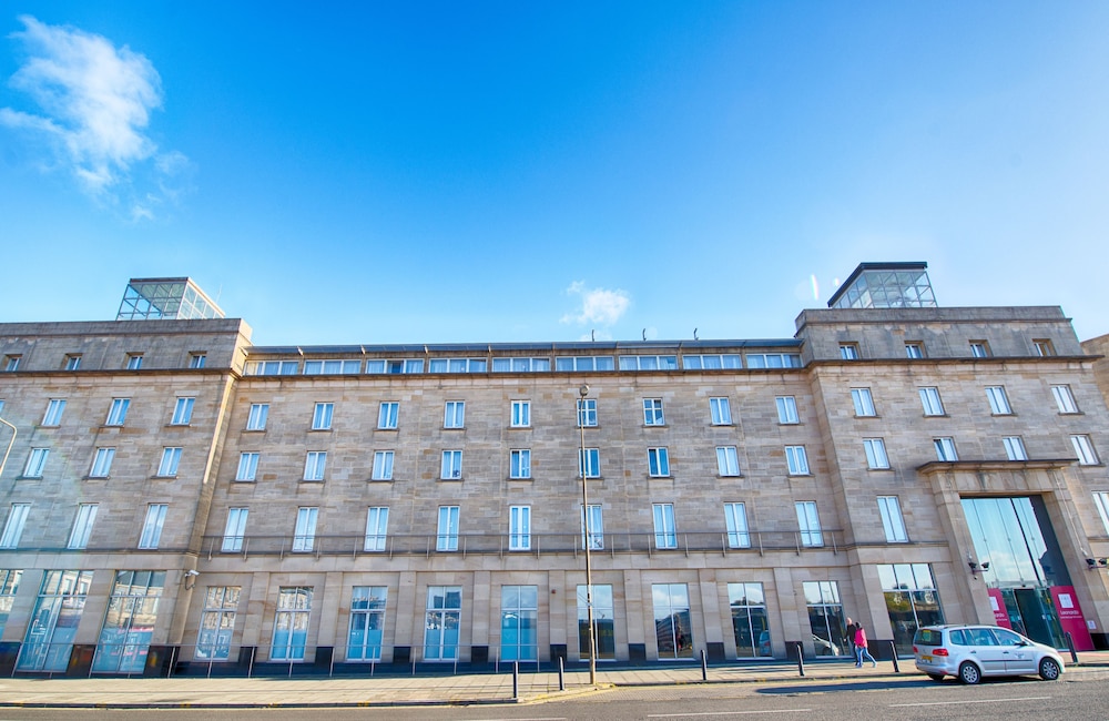 Exterior, Leonardo Royal Edinburgh Haymarket